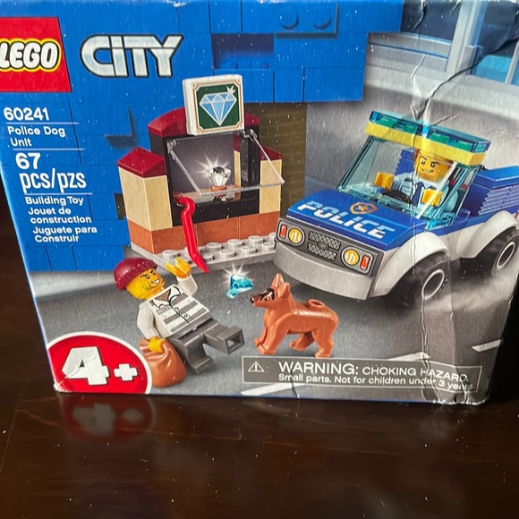 Lego 60241 - Picture 4 of 7